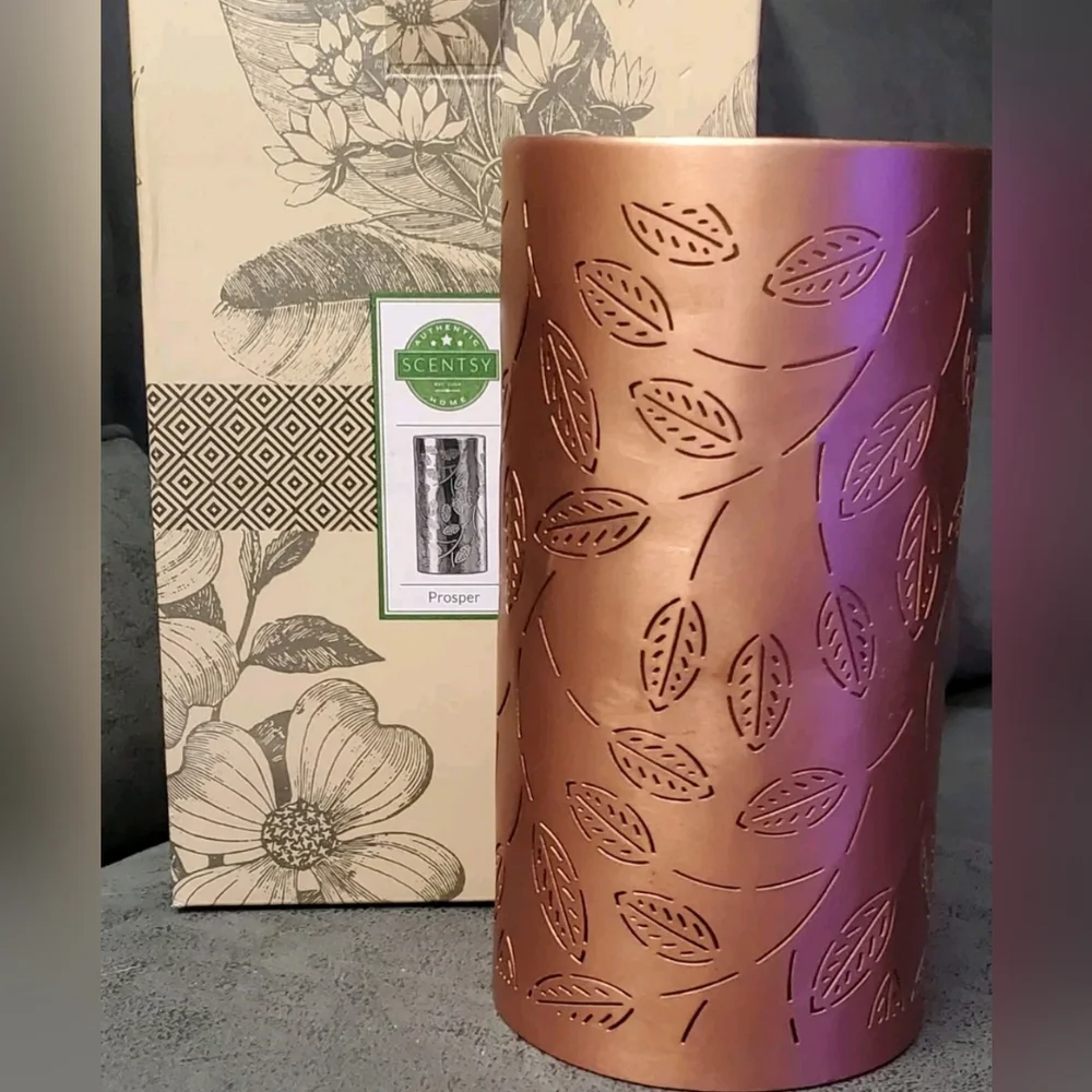 Prosper scentsy diffuser vase
